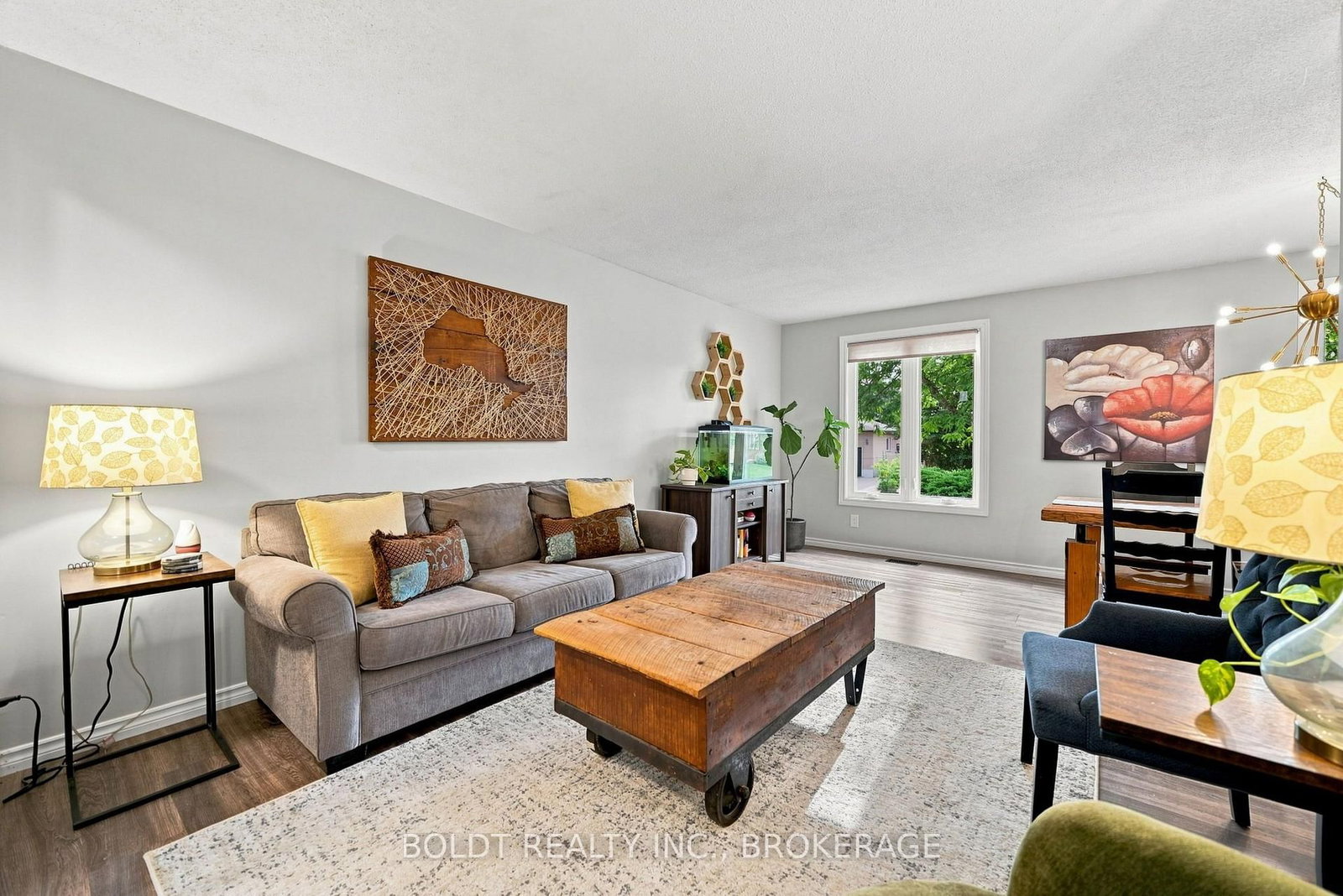 84 Allanbrook Street • Hamilton, ON photo 10
