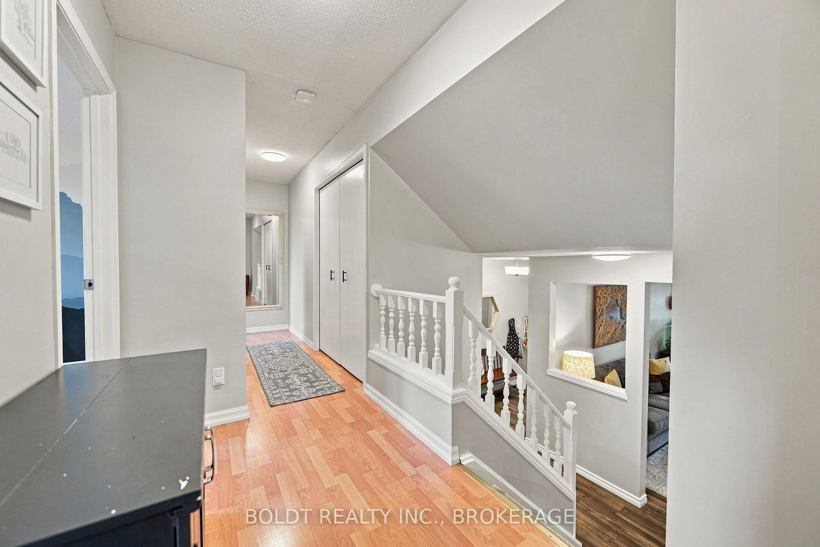 84 Allanbrook Street • Hamilton, ON photo 24