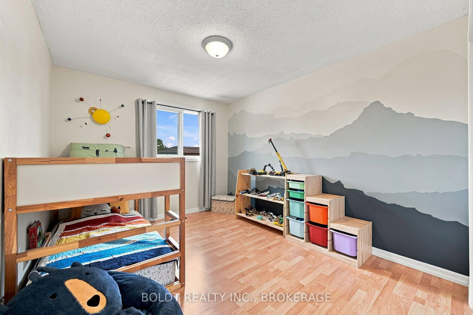 84 Allanbrook Street • Hamilton, ON photo 25