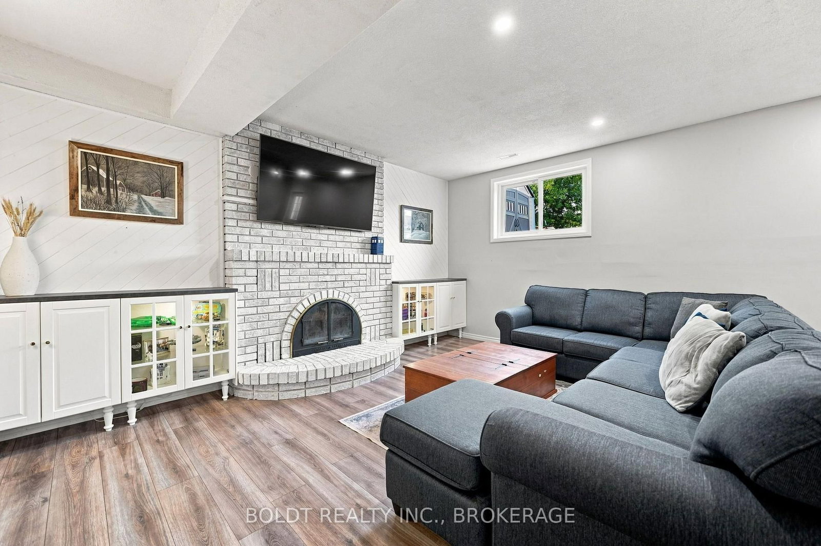 84 Allanbrook Street • Hamilton, ON photo 32
