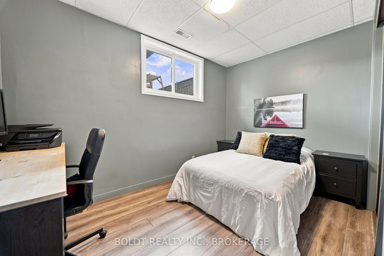 84 Allanbrook Street • Hamilton, ON photo 35
