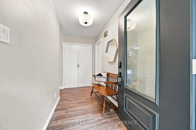 84 Allanbrook Street • Hamilton, ON photo 6