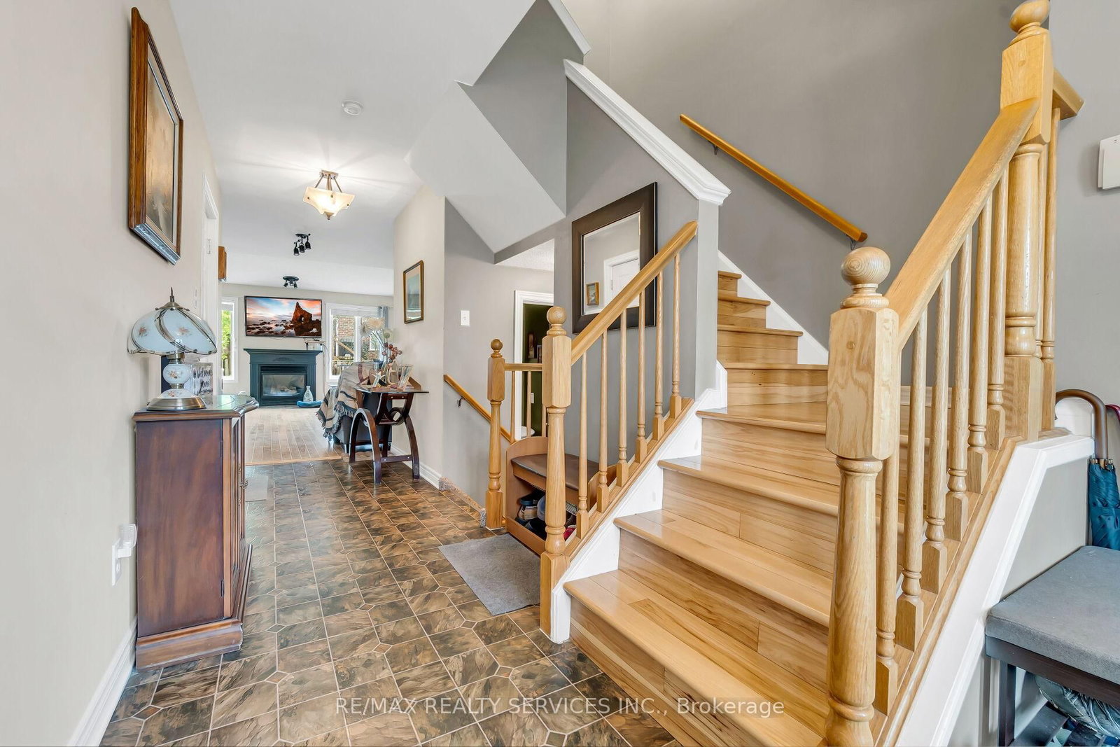752 North Leaksdale Circle • London South, ON photo 18