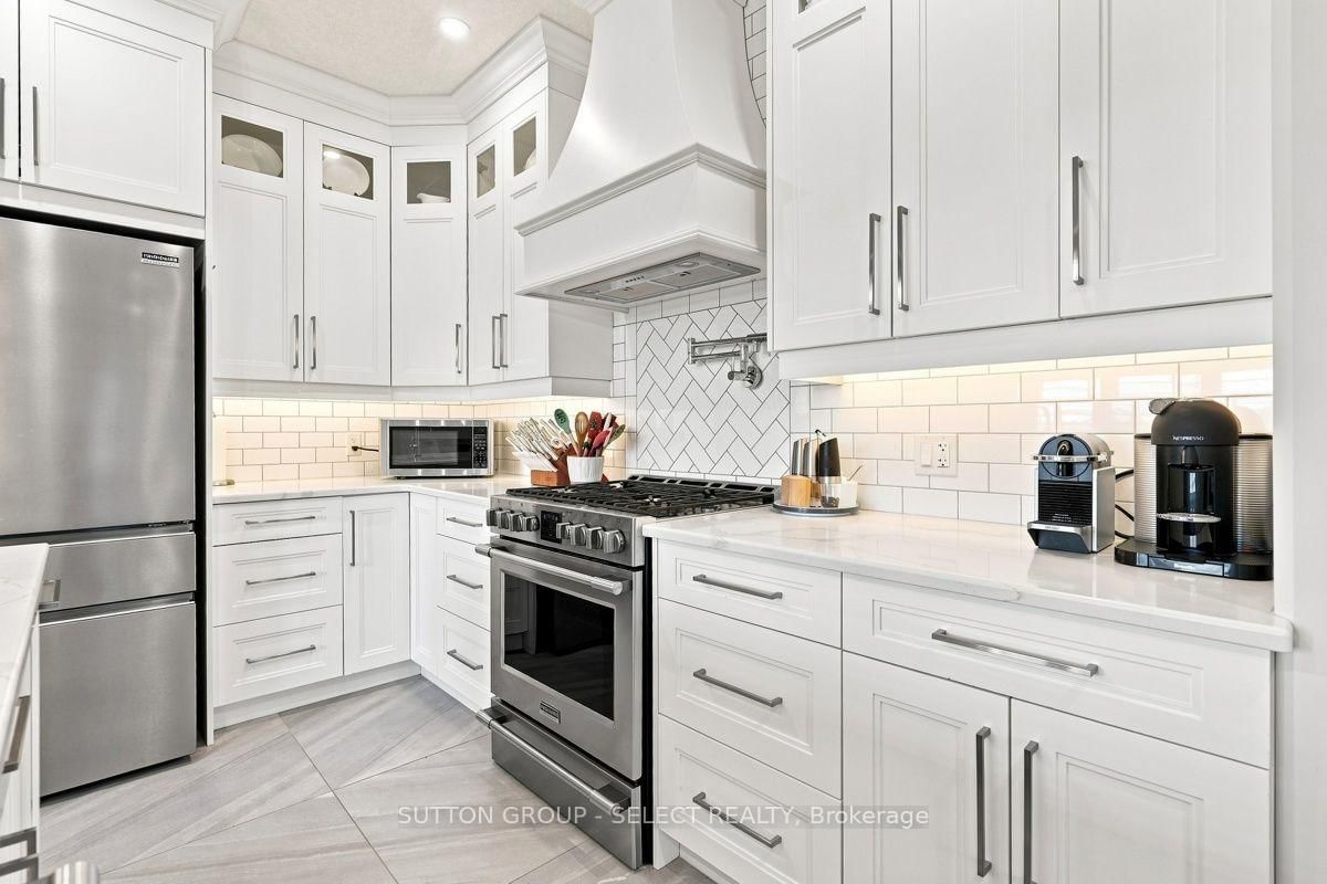 2671 Kettering Place • London South, ON photo 10