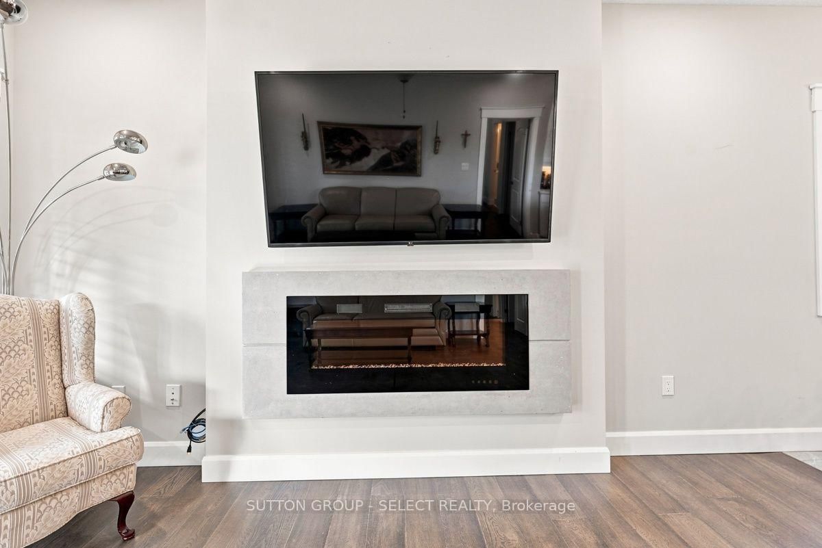 2671 Kettering Place • London South, ON photo 17