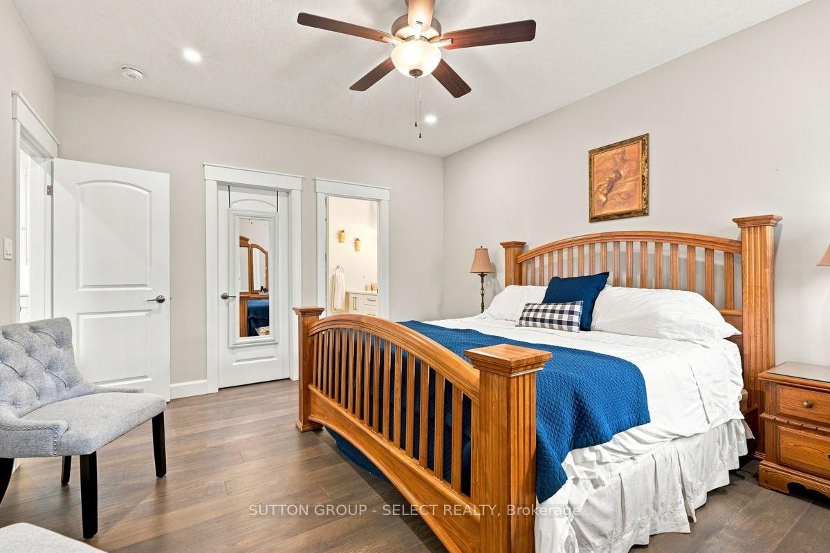 2671 Kettering Place • London South, ON photo 19