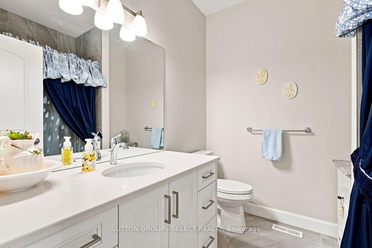 2671 Kettering Place • London South, ON photo 25