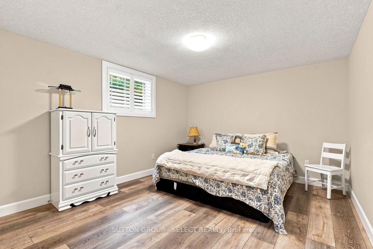 2671 Kettering Place • London South, ON photo 28