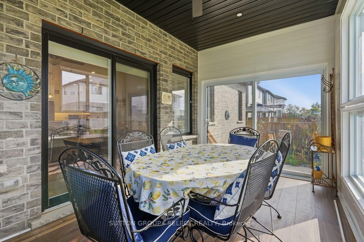 2671 Kettering Place • London South, ON photo 33