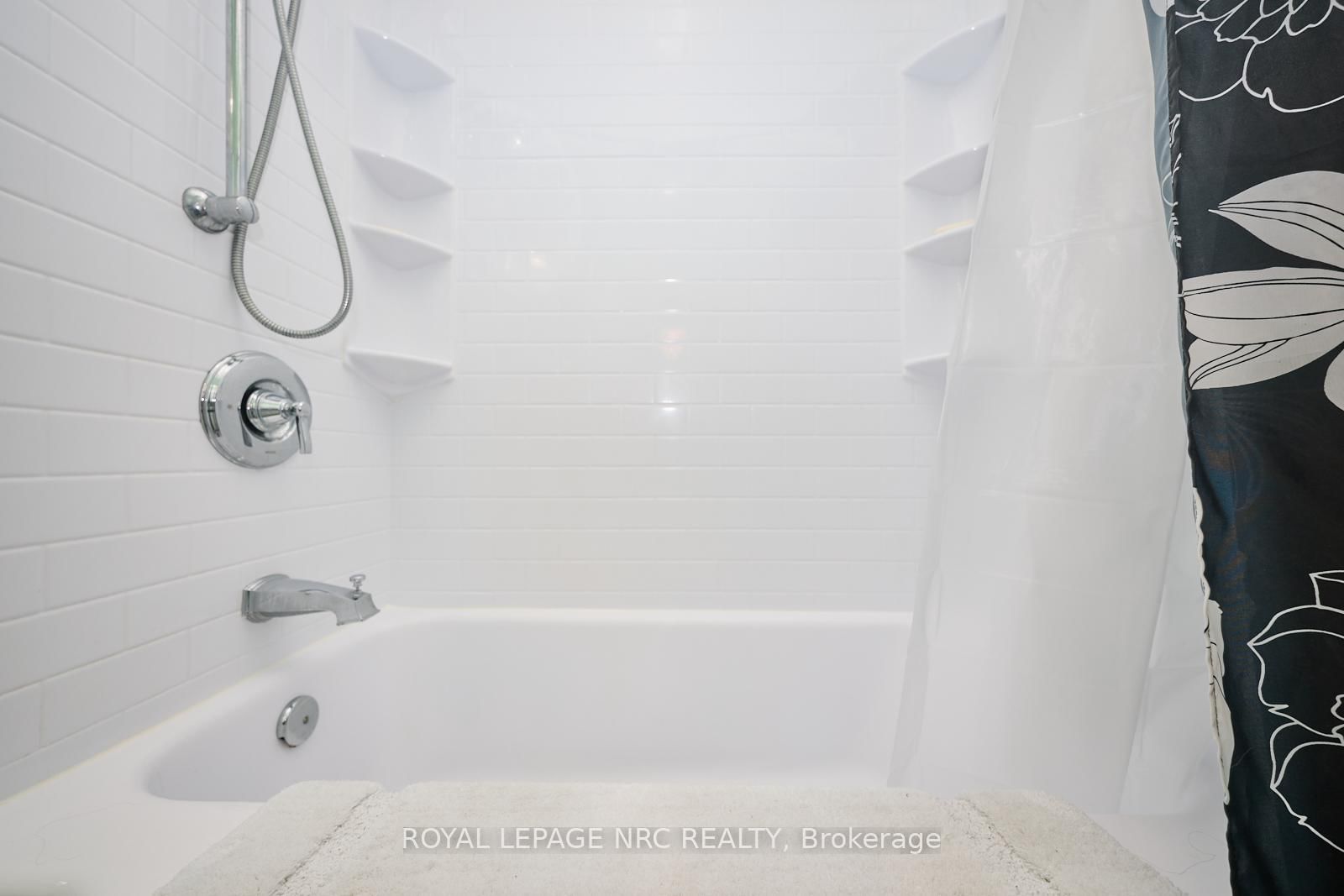 1 Thorndale Avenue • St. Catharines, ON photo 18