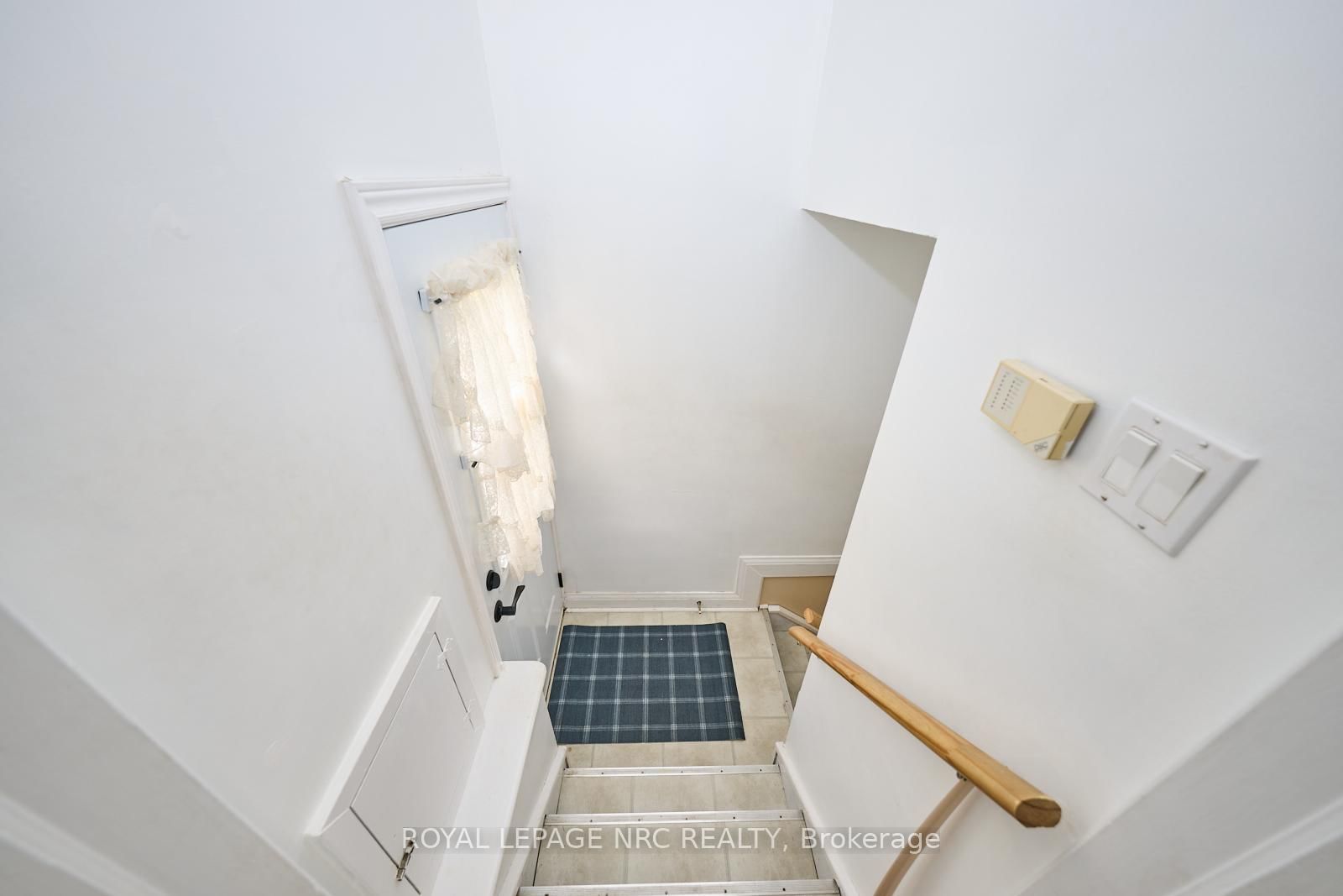 1 Thorndale Avenue • St. Catharines, ON photo 19