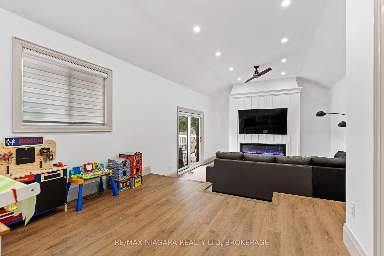 157 Aqueduct Street • Welland, ON photo 16