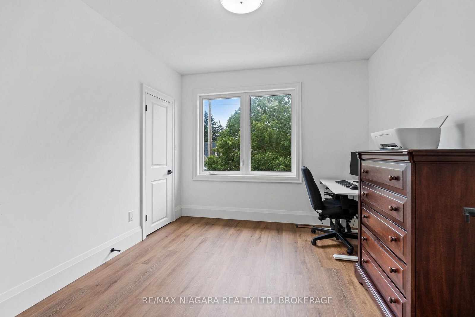 157 Aqueduct Street • Welland, ON photo 22