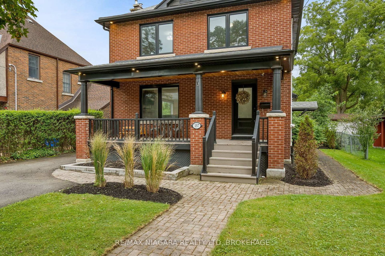 157 Aqueduct Street • Welland, ON photo 3