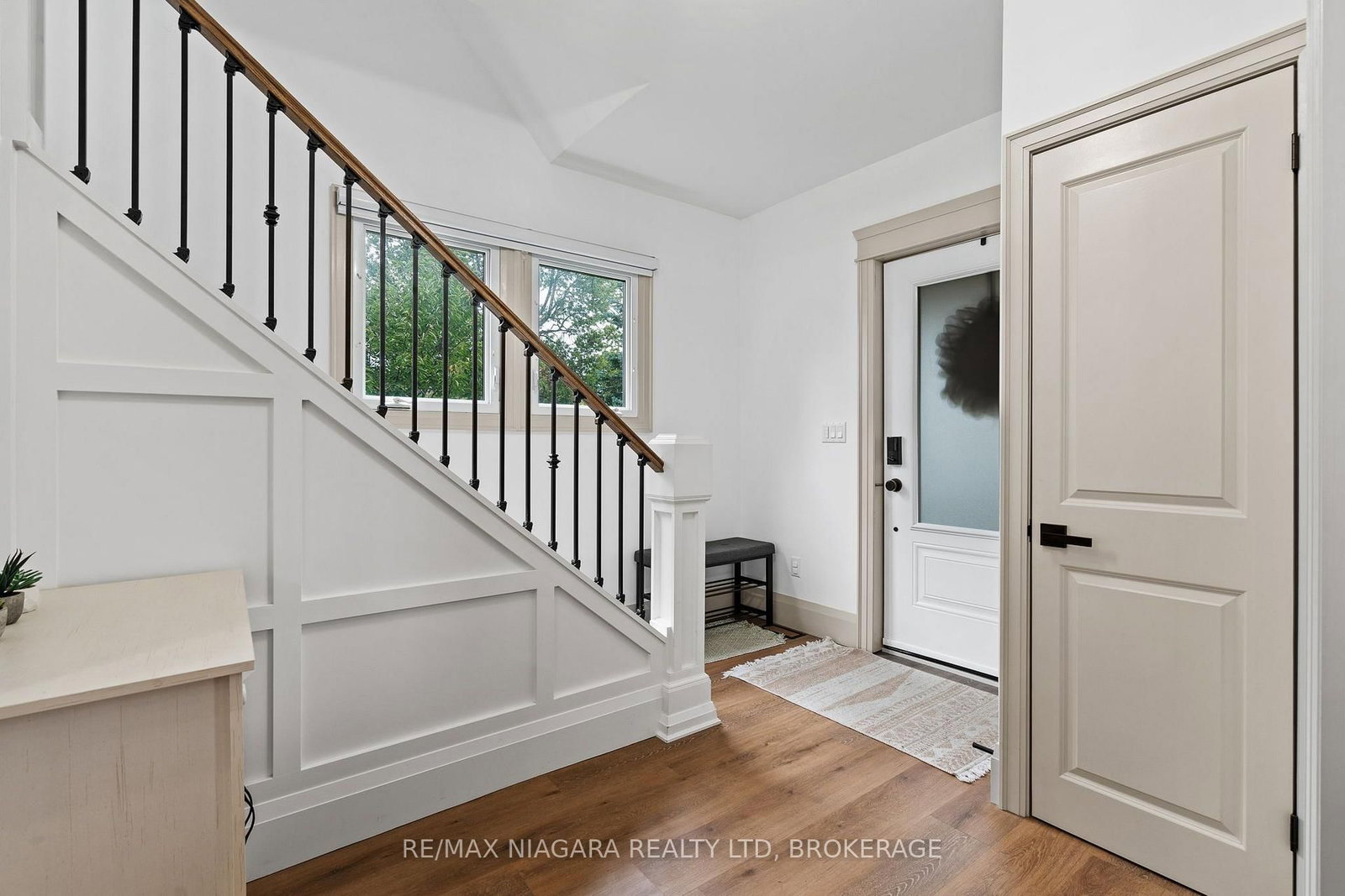 157 Aqueduct Street • Welland, ON photo 5