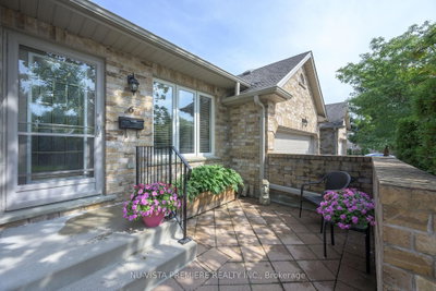572 Thistlewood Drive • #6 • London North, ON photo 3