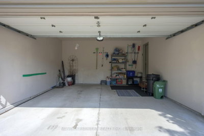 572 Thistlewood Drive • #6 • London North, ON photo 4