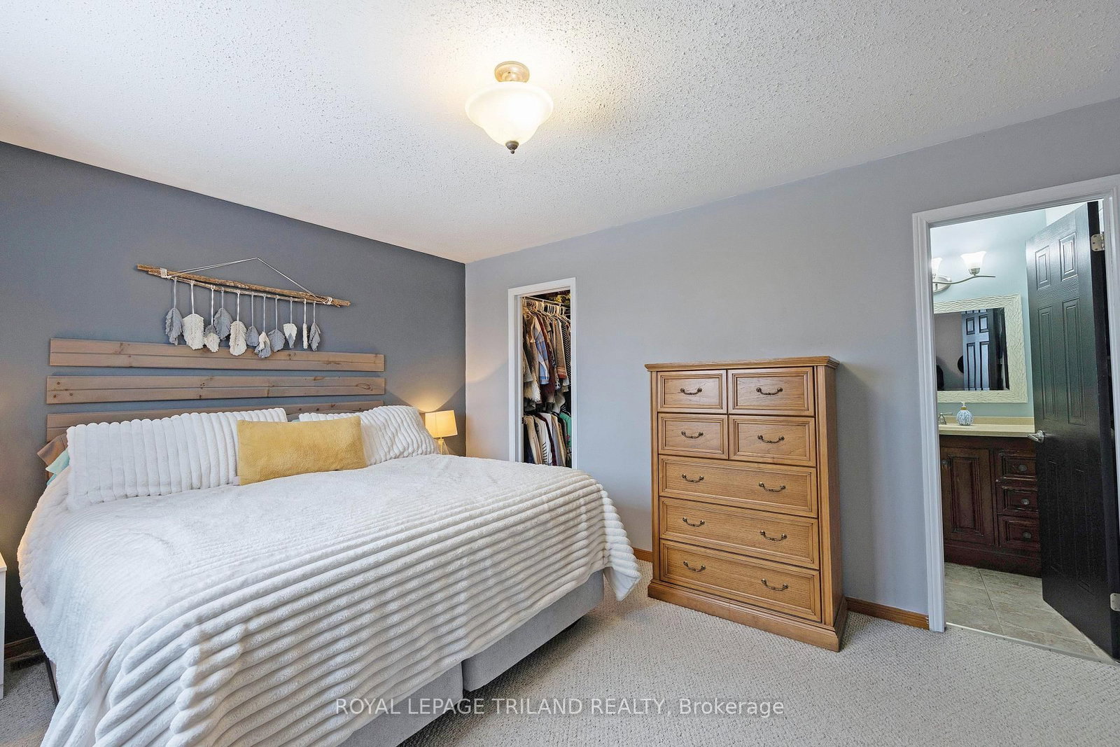 252 Josselyn Drive • London South, ON photo 15