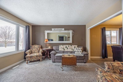 252 Josselyn Drive • London South, ON photo 6