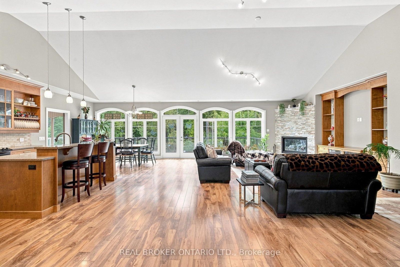 3475 Torwood Drive • Ottawa, ON photo 8