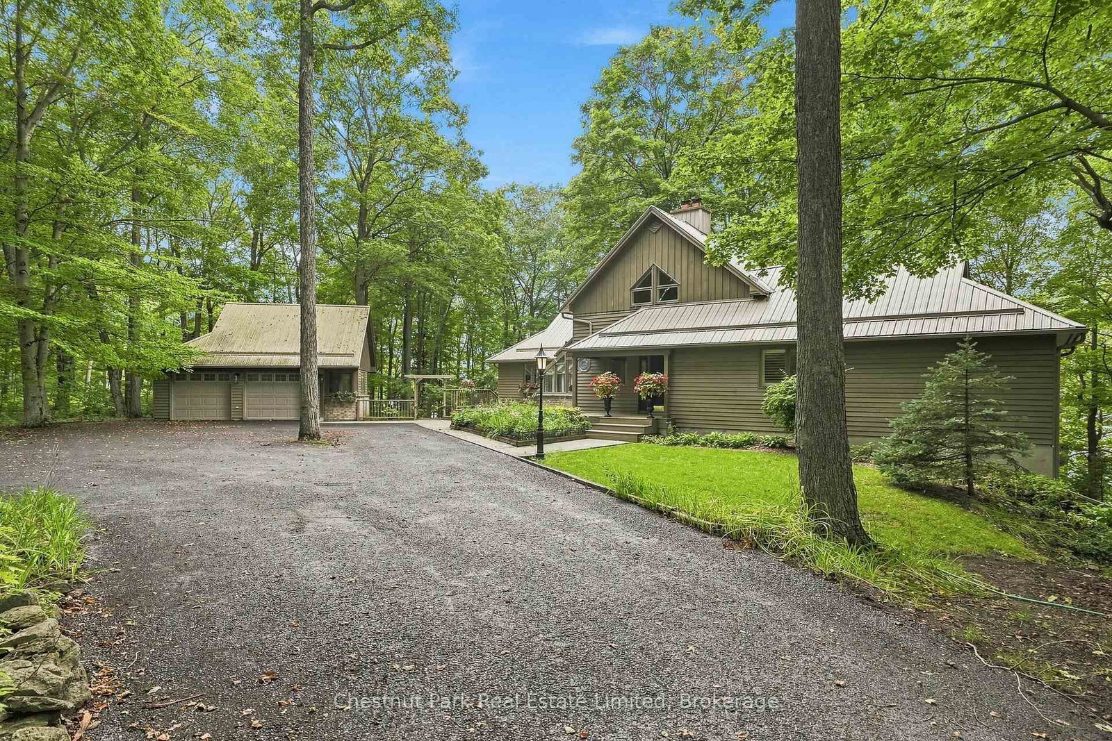 26 Benham Place Road • Prince Edward County, ON photo 2