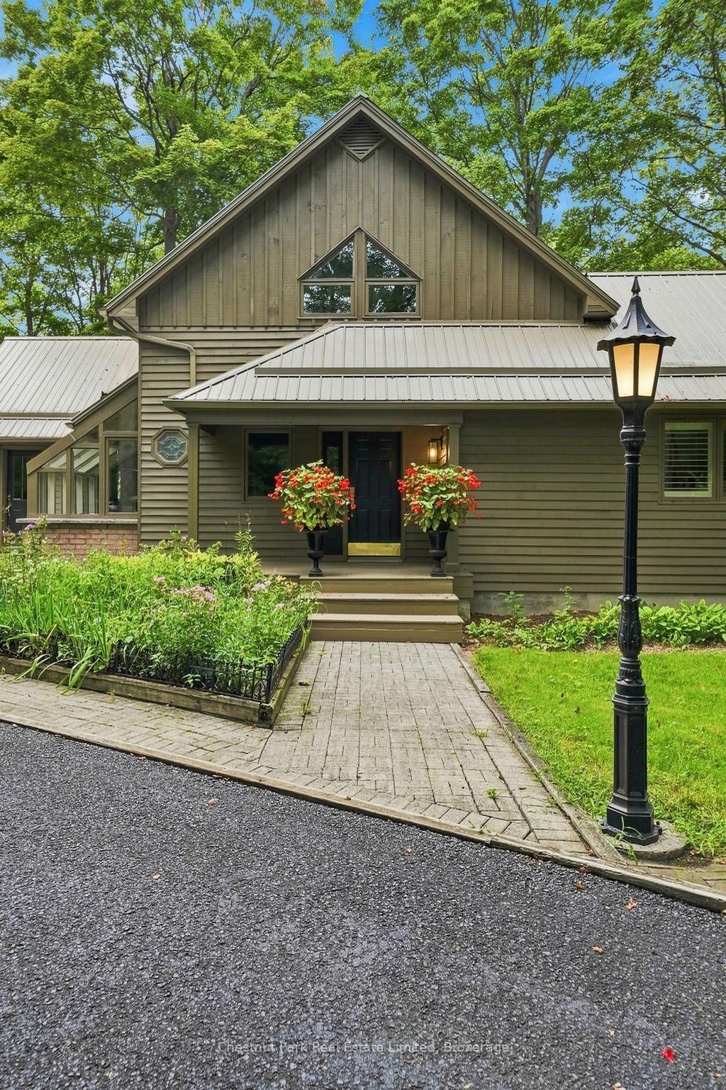 26 Benham Place Road • Prince Edward County, ON photo 6