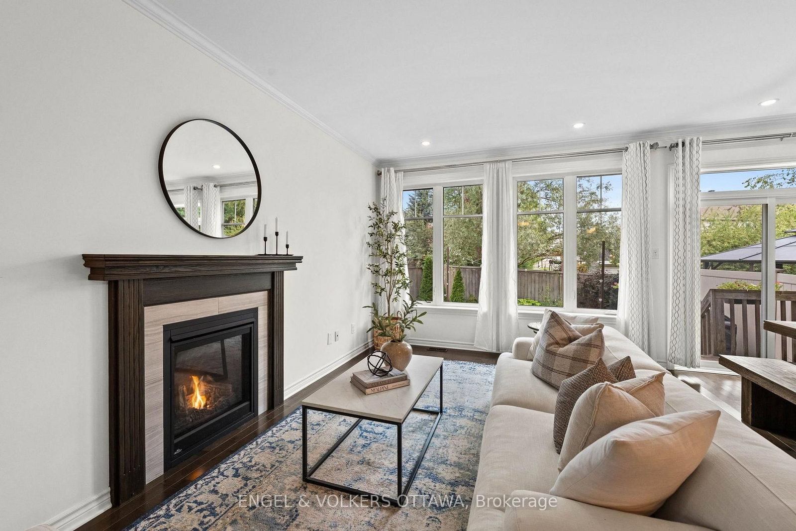 309 Alasken Drive • Ottawa, ON photo 13