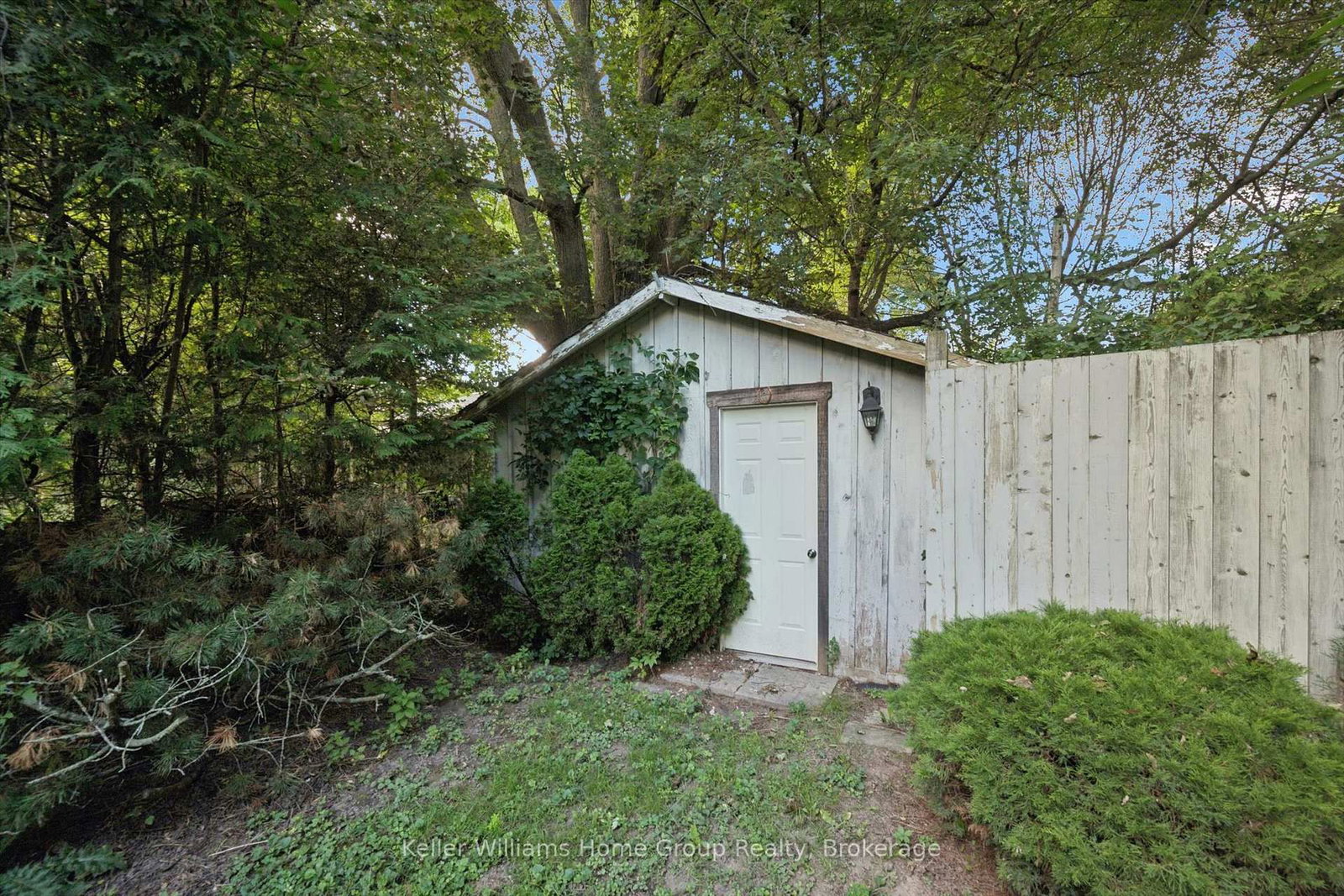 225 Elora Street • Centre Wellington, ON photo 41