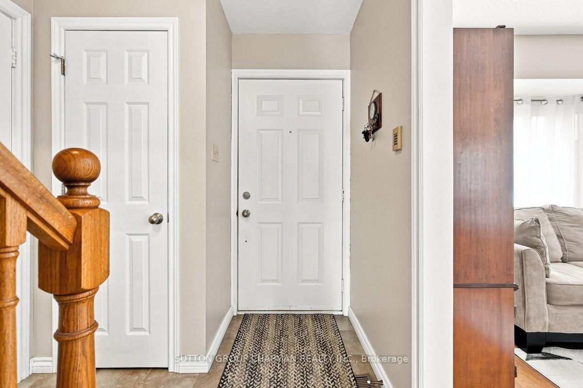 115 Gerald Crescent • London South, ON photo 6