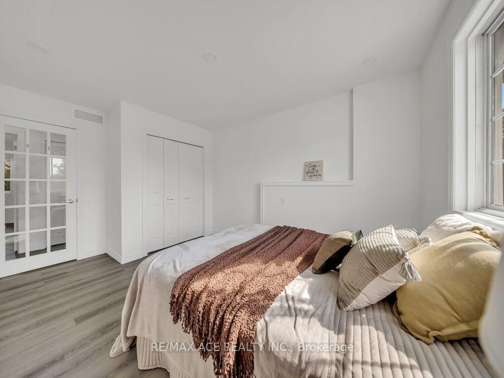46 McLachlan Place • Guelph, ON photo 24