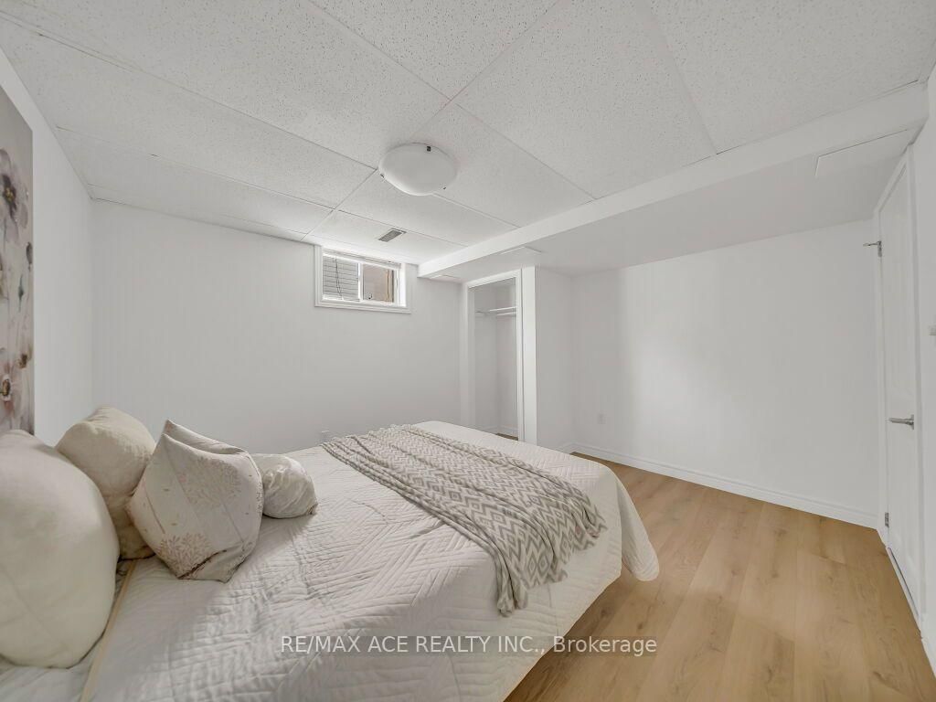 46 McLachlan Place • Guelph, ON photo 34