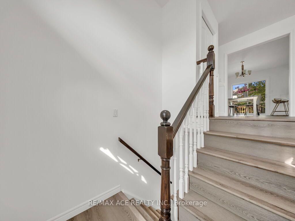 46 McLachlan Place • Guelph, ON photo 5