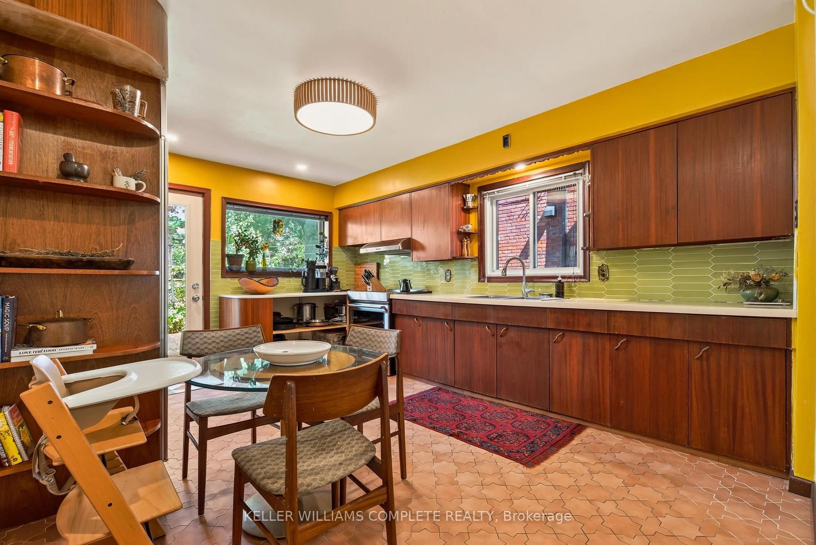 22 Spring Street • Hamilton, ON photo 18