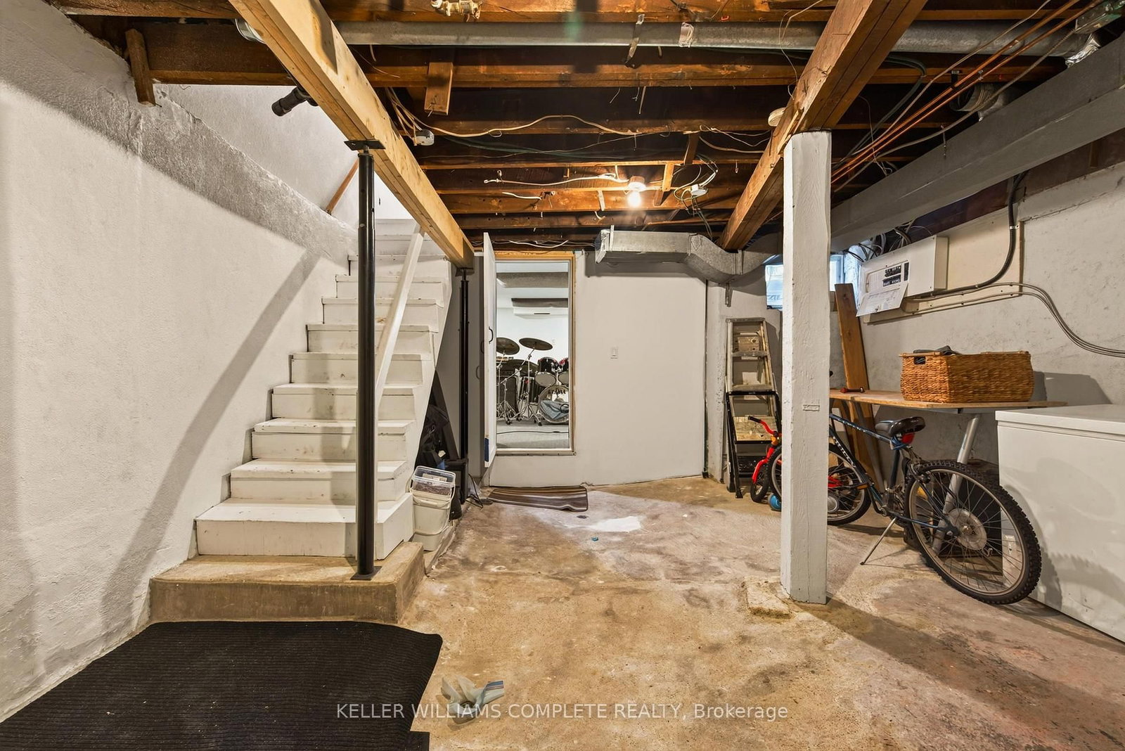 22 Spring Street • Hamilton, ON photo 38