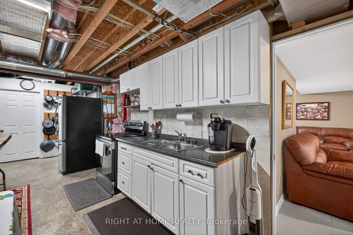 2100 Denview Avenue • #21 • London North, ON photo 33