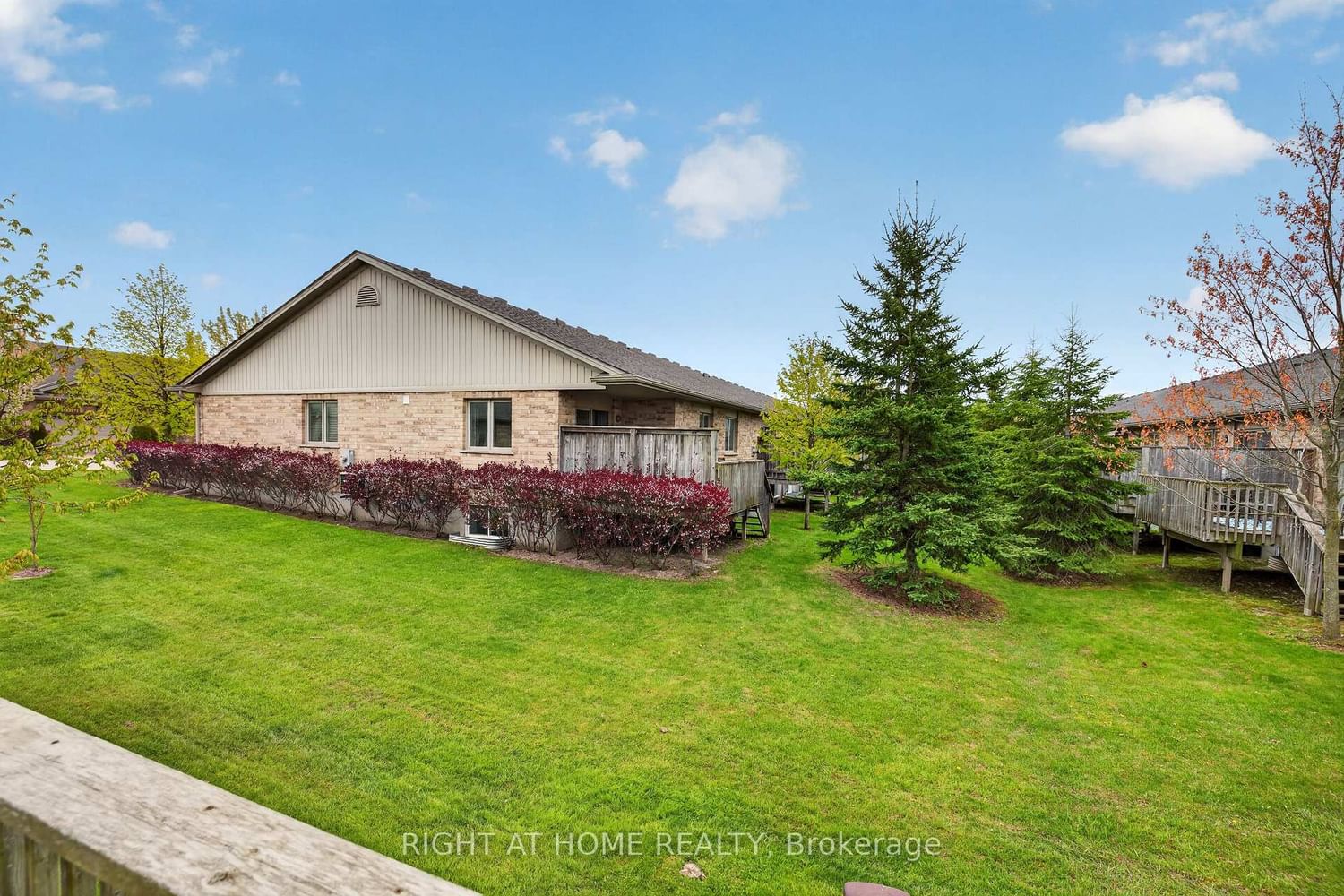 2100 Denview Avenue • #21 • London North, ON photo 38