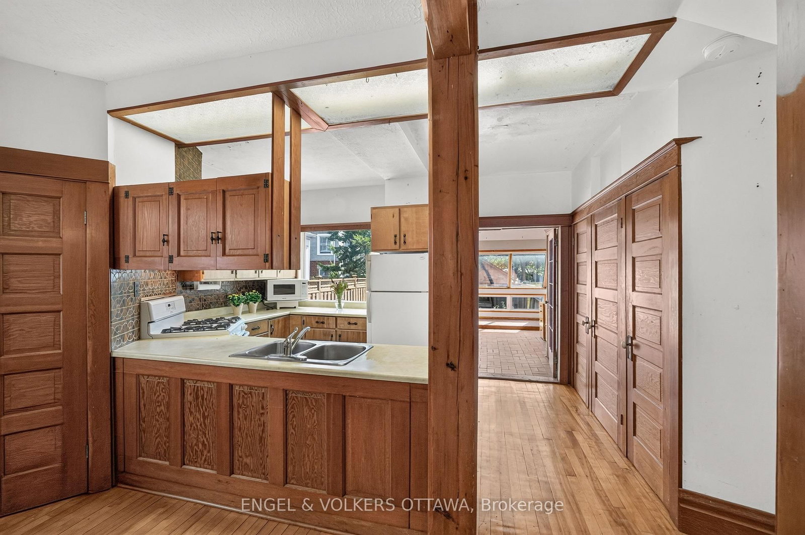 68 Cameron Avenue • Ottawa, ON photo 16