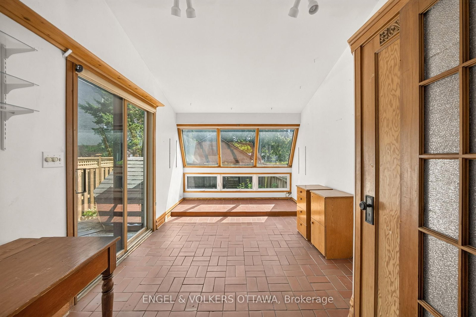 68 Cameron Avenue • Ottawa, ON photo 24