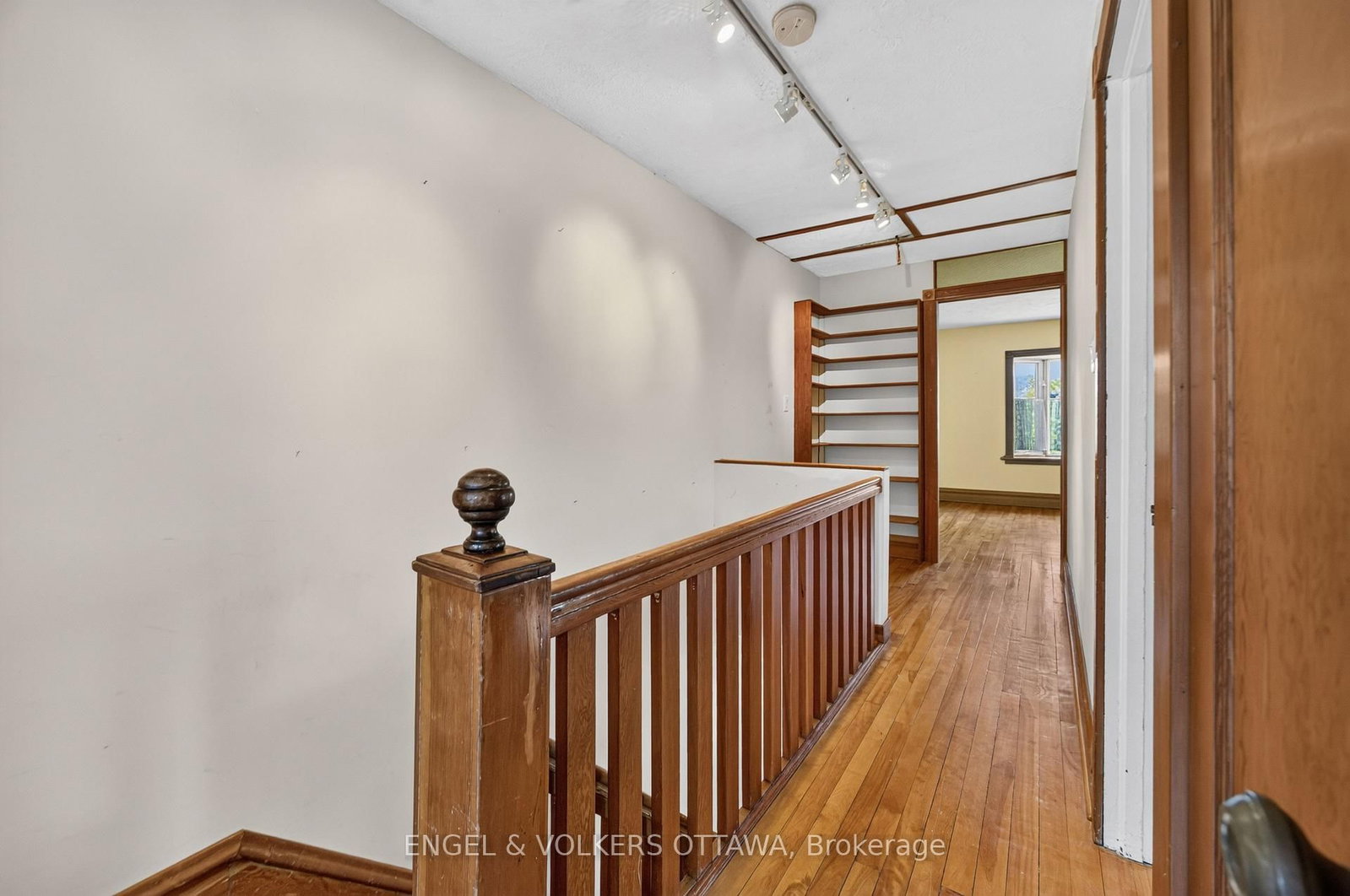 68 Cameron Avenue • Ottawa, ON photo 26