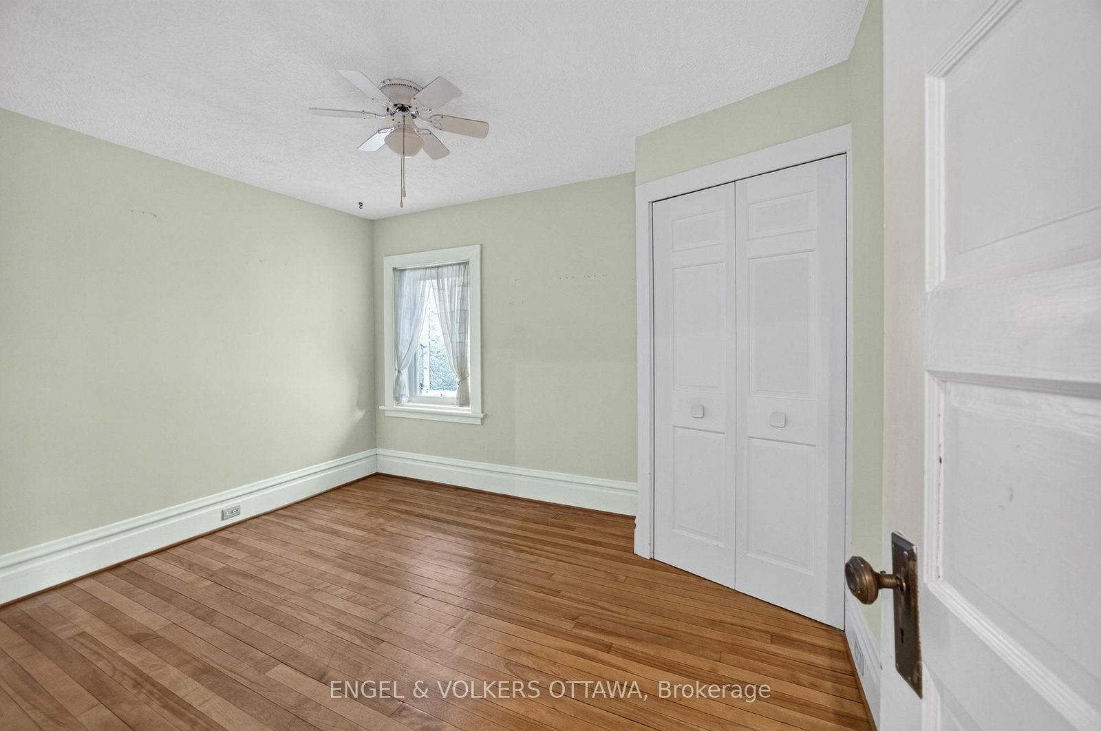 68 Cameron Avenue • Ottawa, ON photo 31