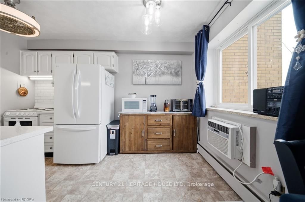 87 St George Street • #508 • Brantford, ON photo 12