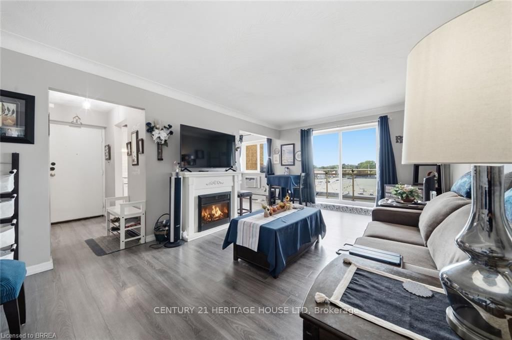 87 St George Street • #508 • Brantford, ON photo 4