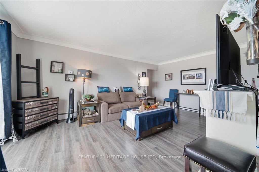 87 St George Street • #508 • Brantford, ON photo 6