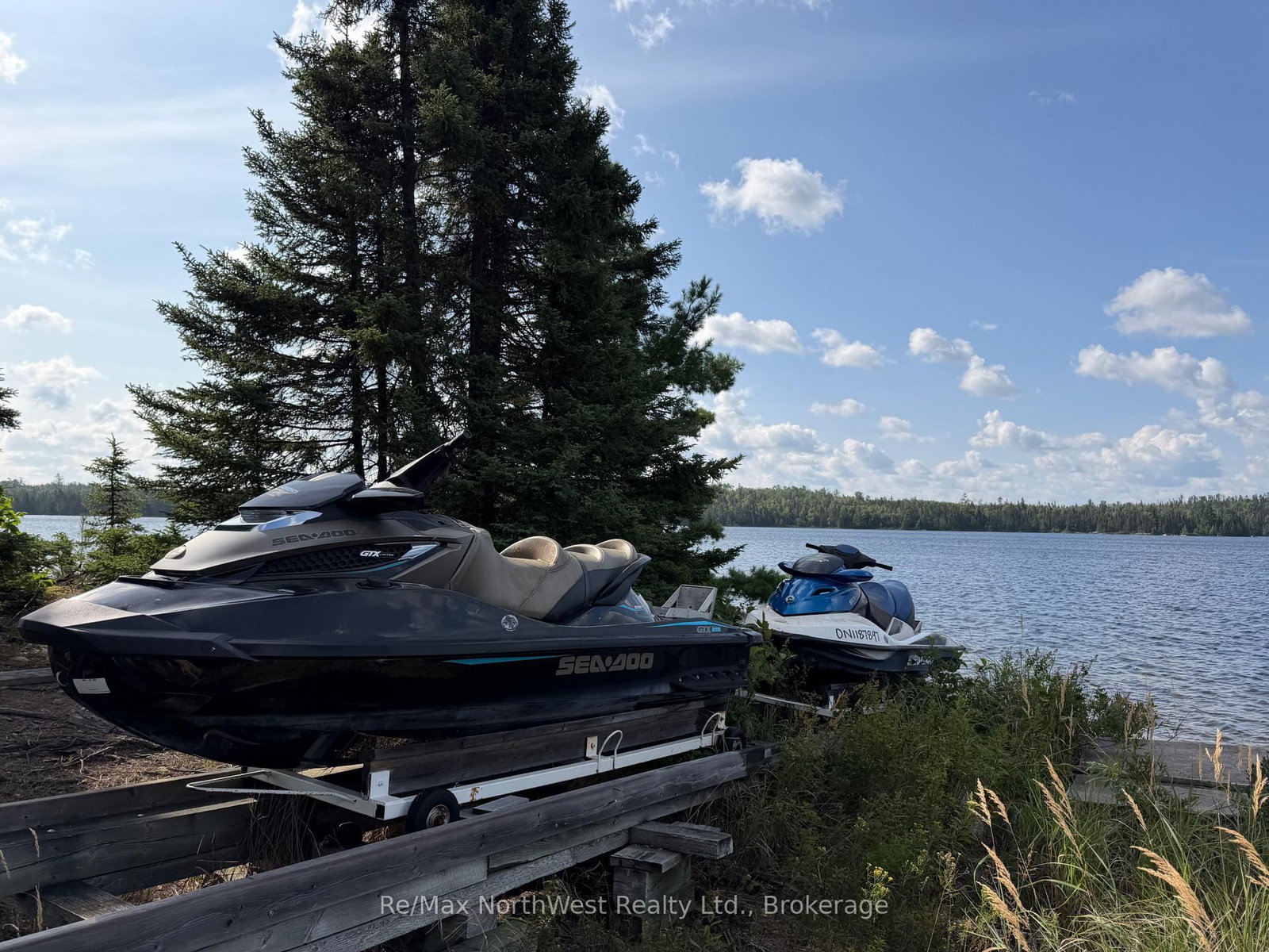 Kenora Remote Area photo 38