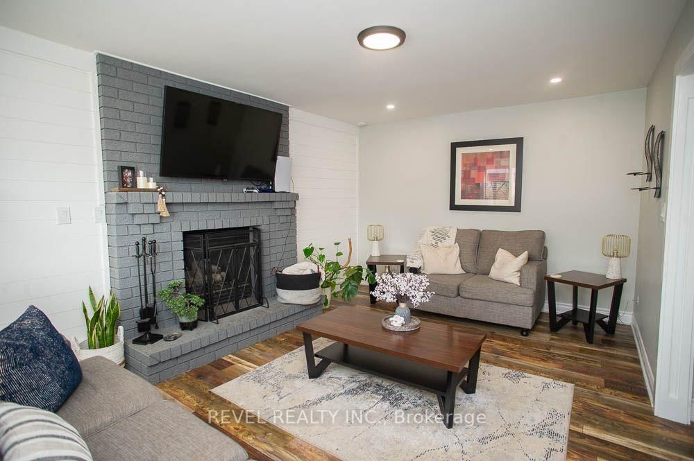 7 Cooper Court • Brantford, ON photo 12