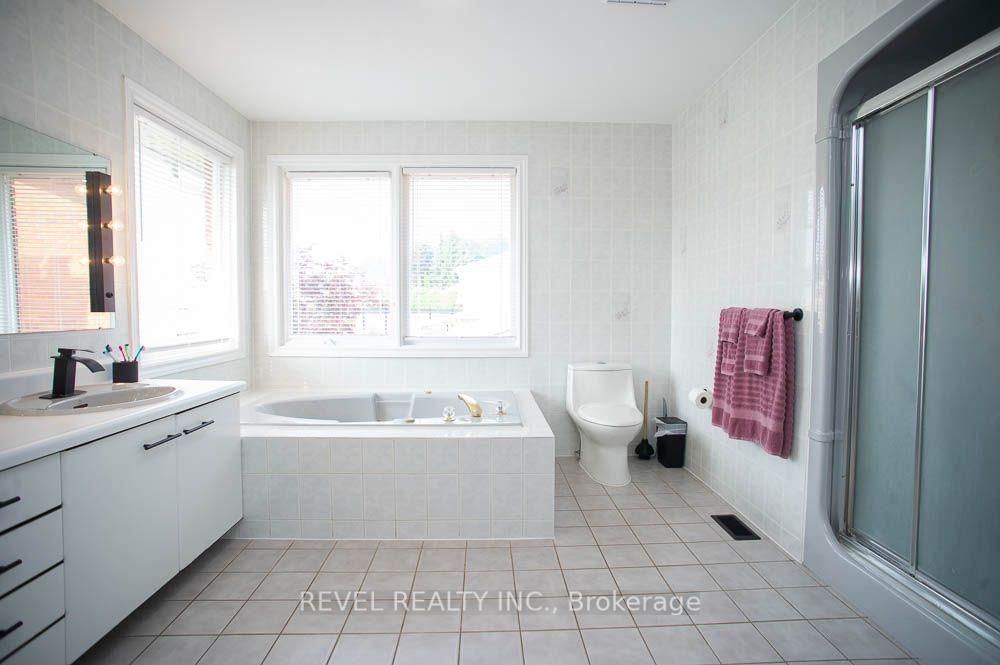 7 Cooper Court • Brantford, ON photo 29