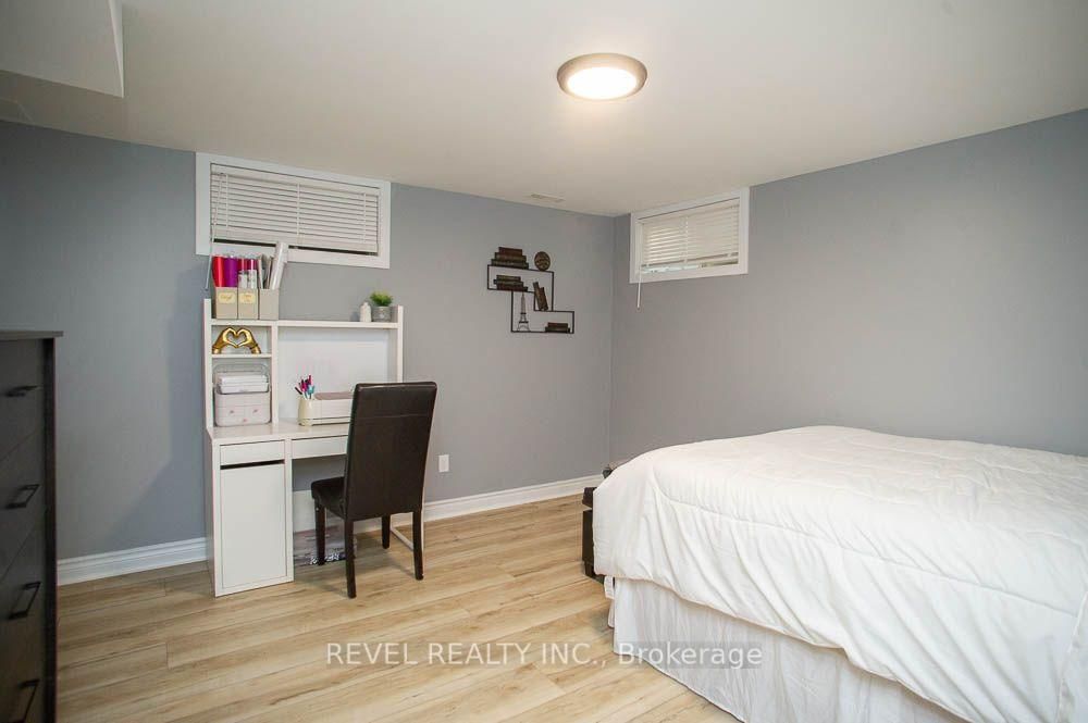 7 Cooper Court • Brantford, ON photo 34