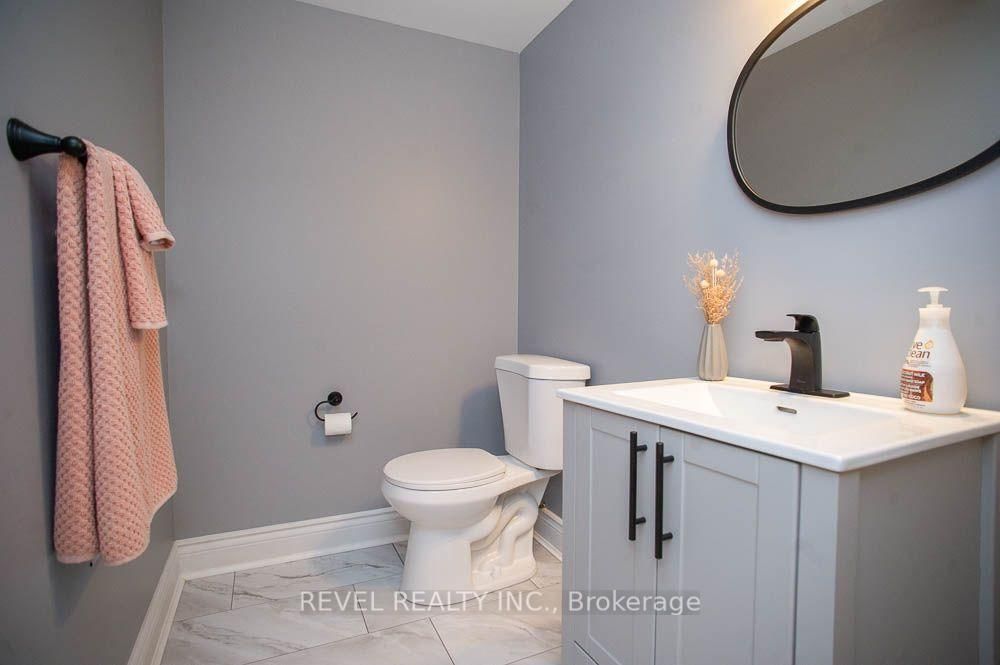 7 Cooper Court • Brantford, ON photo 35