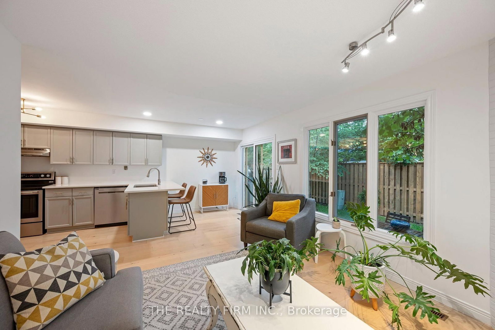 810 Maitland Street • #12 • London East, ON photo 14
