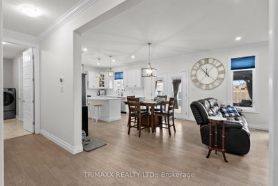 31 Thames Springs Crescent • Zorra, ON photo 5